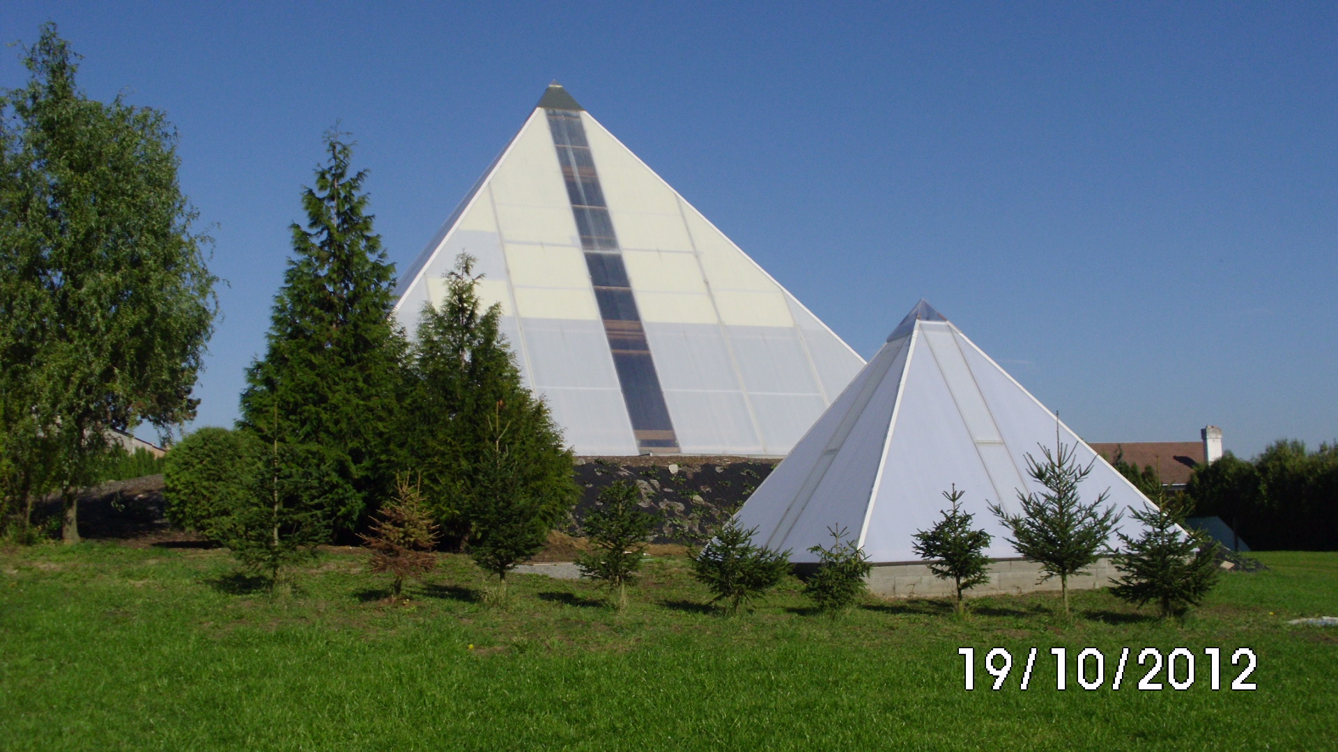 пирамида в астраханской области